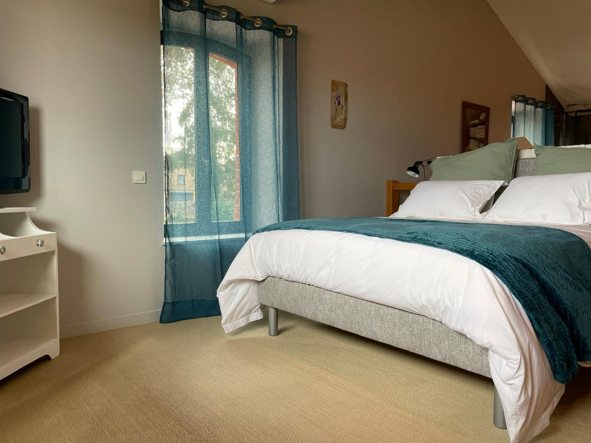 La Grange Aux Hirondelles - Appartement Complet Et Independant Commelle-Vernay Dış mekan fotoğraf